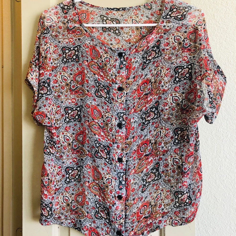 🔴 Free wearing shirt